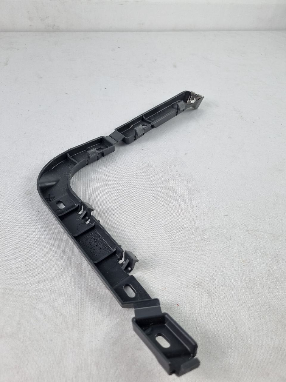 Guia Suporte Para-Choque Tras Esq Ford Ka 2008/2013