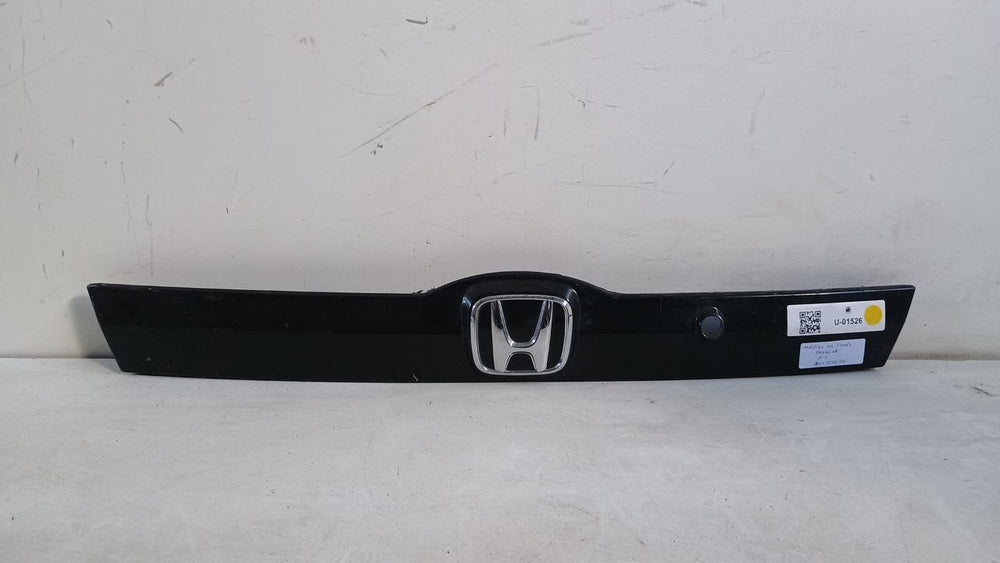 Moldura Tampa Tras Honda Fit 2009/2014 Usada