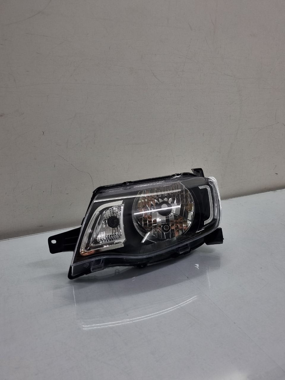 Farol Esquerdo Kwid 2017/2022
