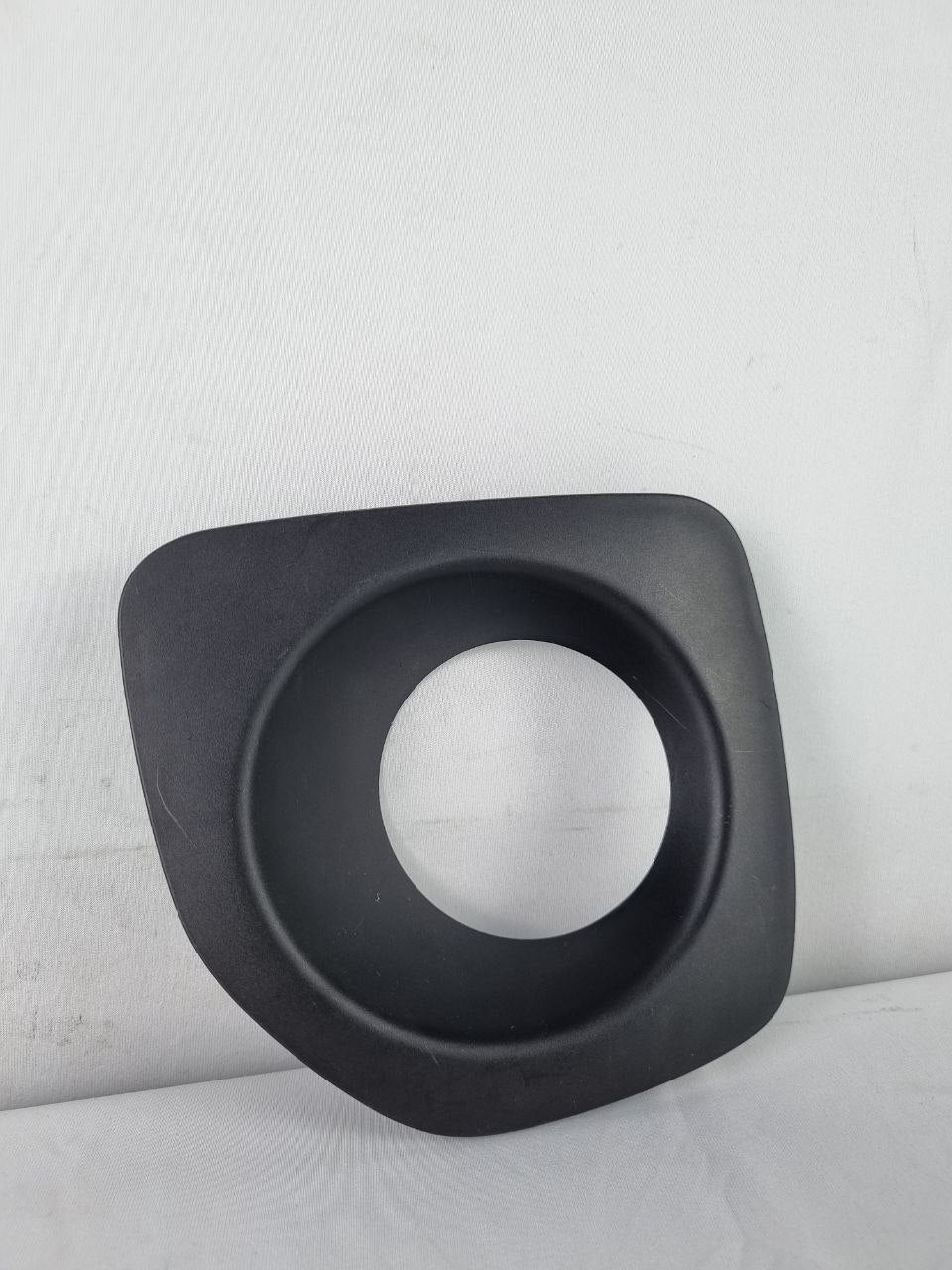 Moldura Farol Milha Diant Esq Suzuki Jimny 2003/2019