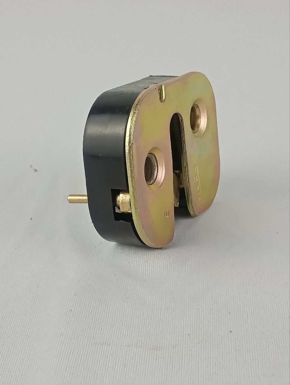 Fechadura Mecânica Porta Dianteira Fiat Uno/Fiorino/Elba/Prêmio Mercedes-Benz L-709/912/1418/1618/1935 1985/2013 Nova