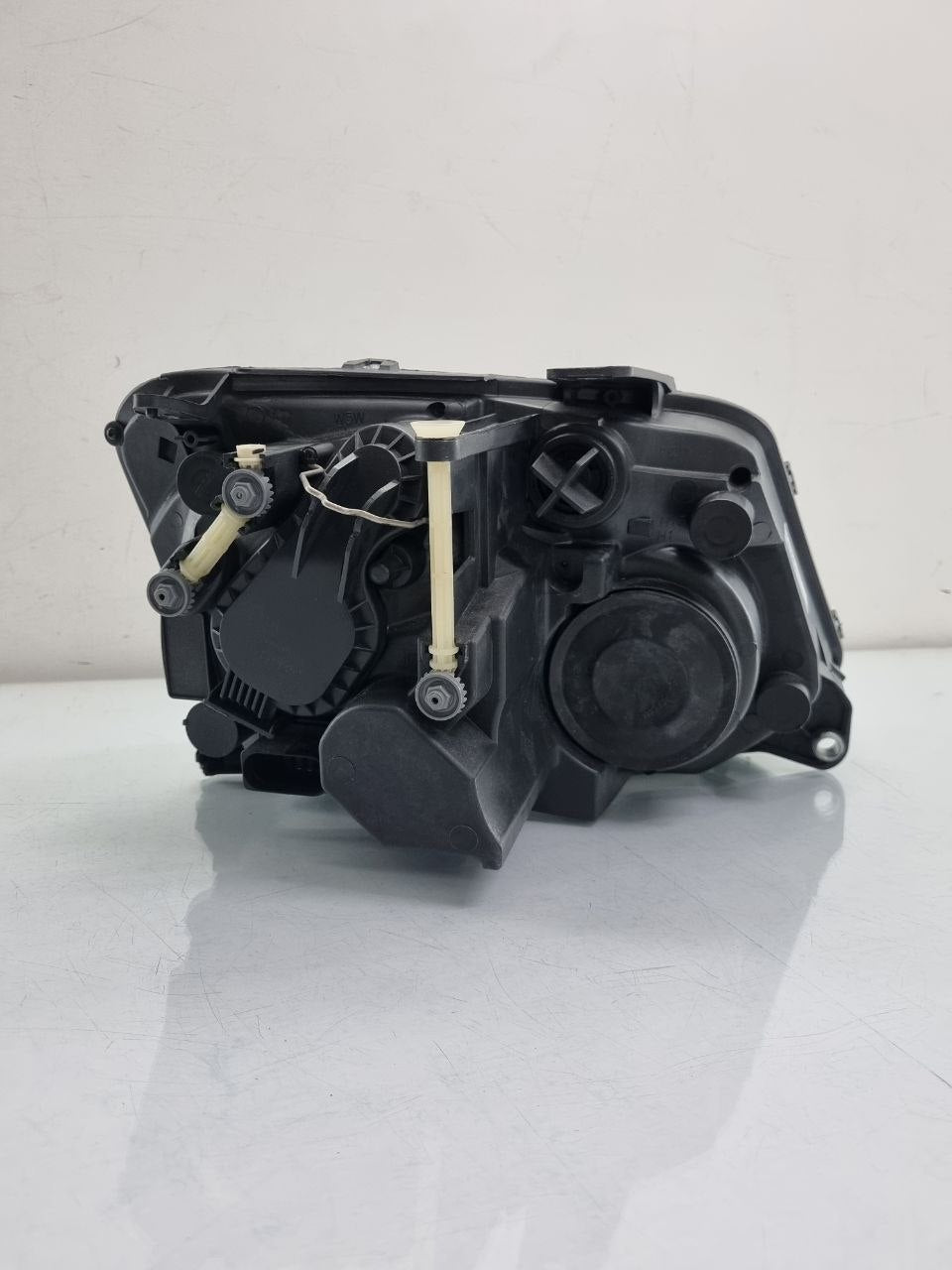 Farol Diant Esq Volkswagen Amarok 2011/2015