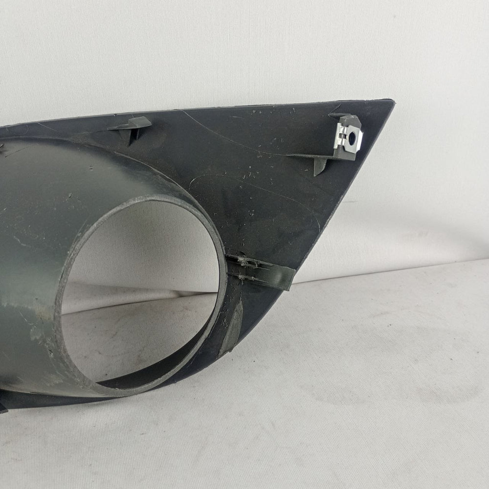 Moldura Farol Milha Dir Fiat Palio 2012/2017 Nova
