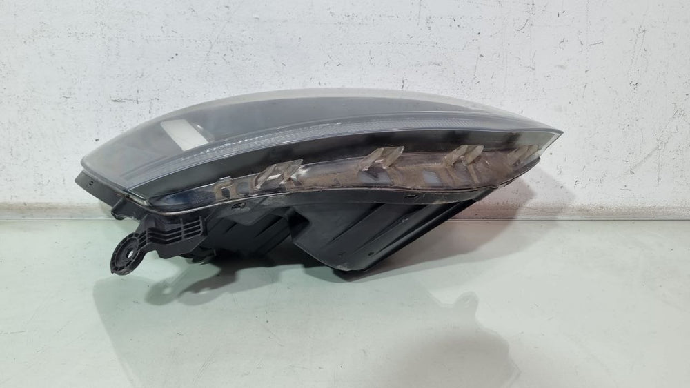 Farol Diant Dir VW Fox 2016/2020 Usado