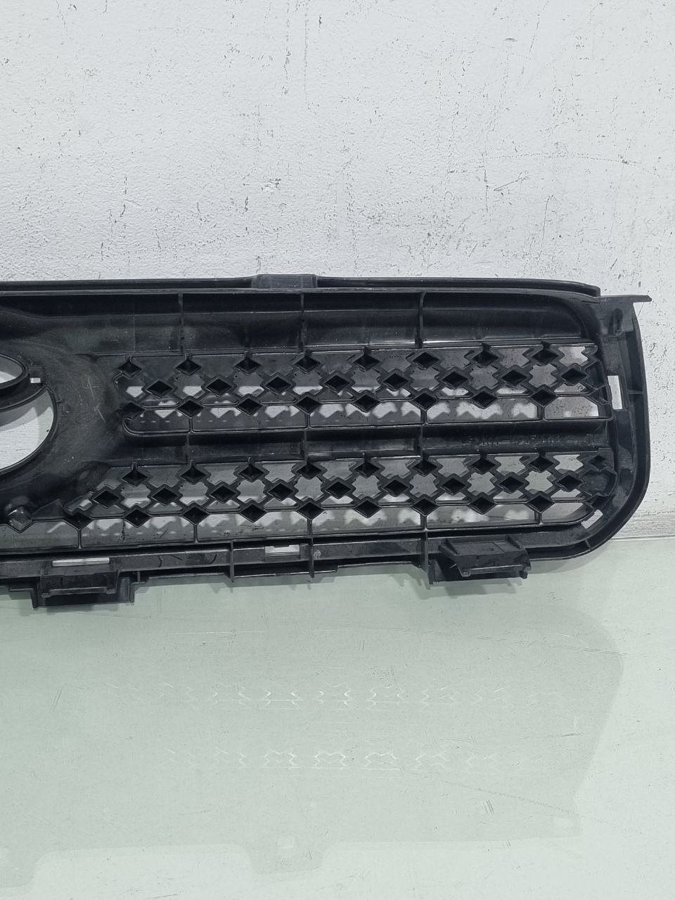 Grade Dianteira Superior Toyota RAV4 2006/2012 Usado