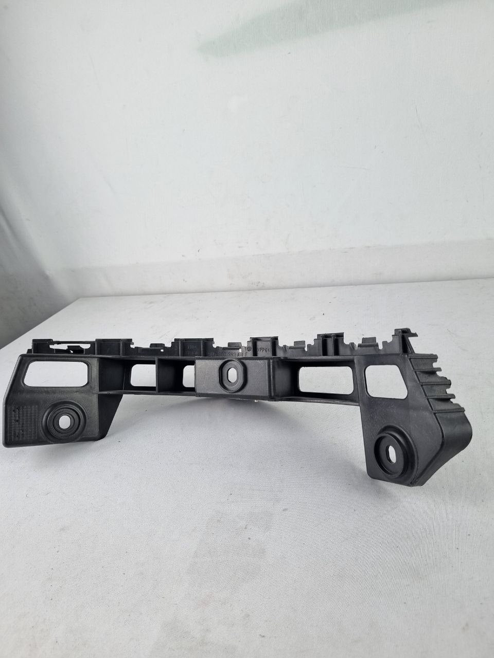 Suporte Para-choque Tras Volkswagen Voyage G6/G7 2013/2021