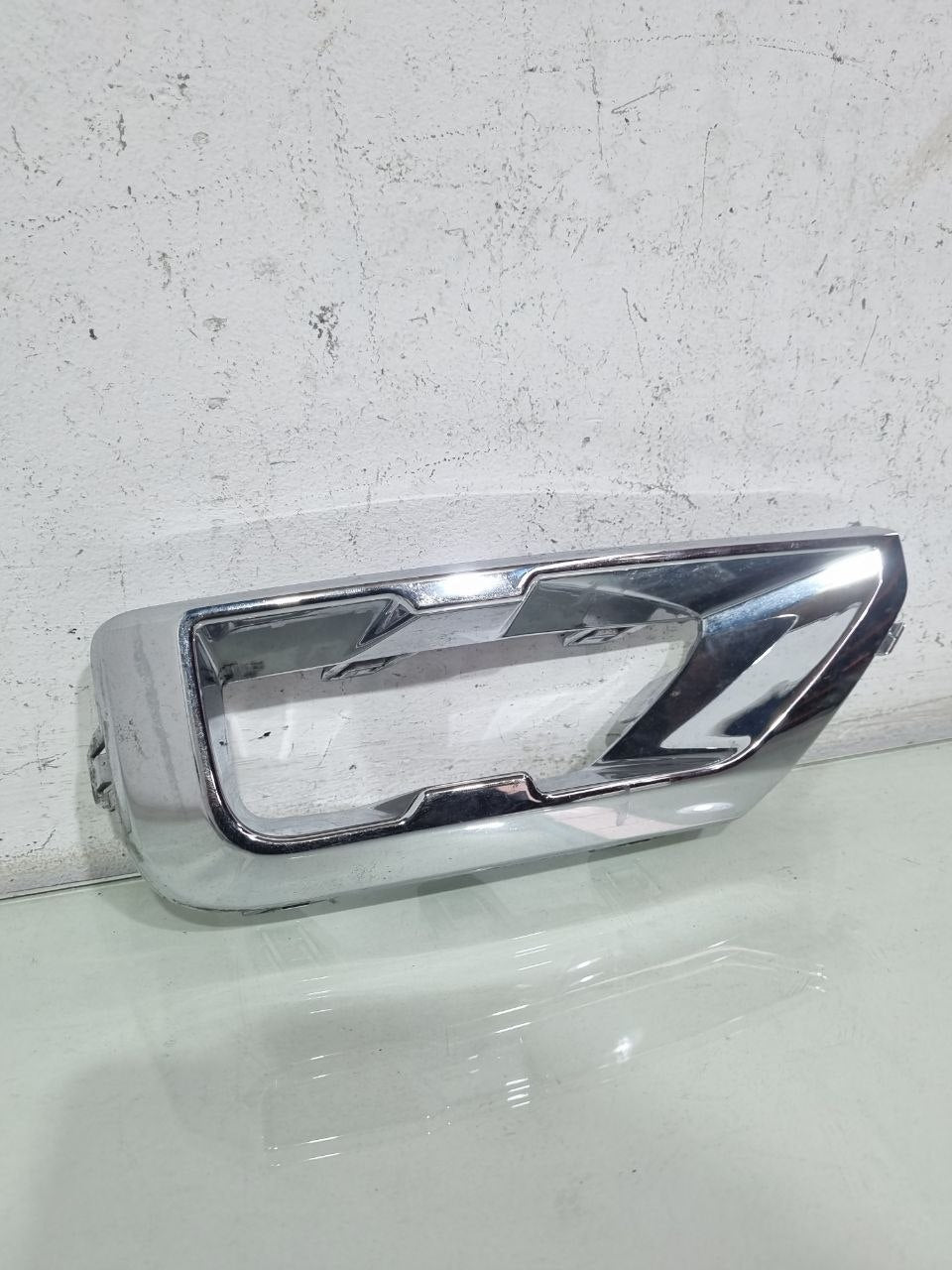 Moldura Parachoque Dianteira Esquerda Caoa Chery Tiggo 4X Pro 2021/2023 Usado