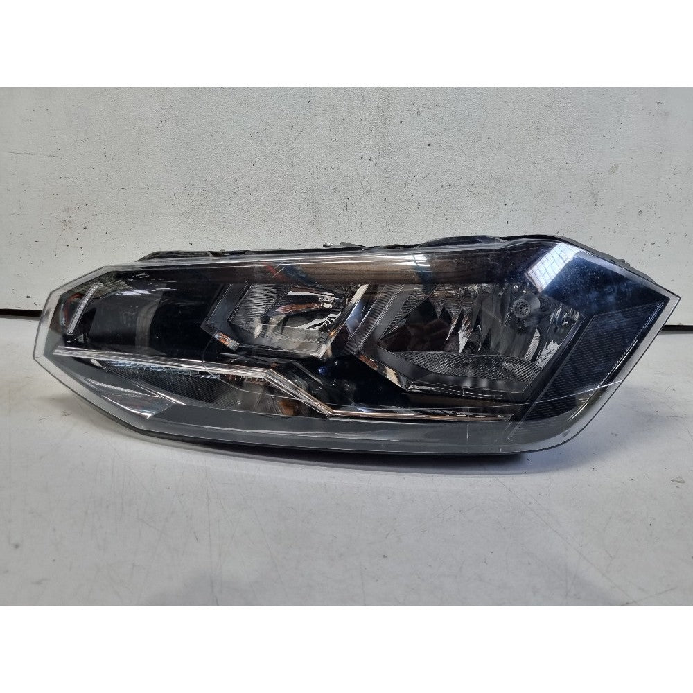 Farol Esquerdo Friso Cromado Volkswagen Polo 2017/2021 Usado