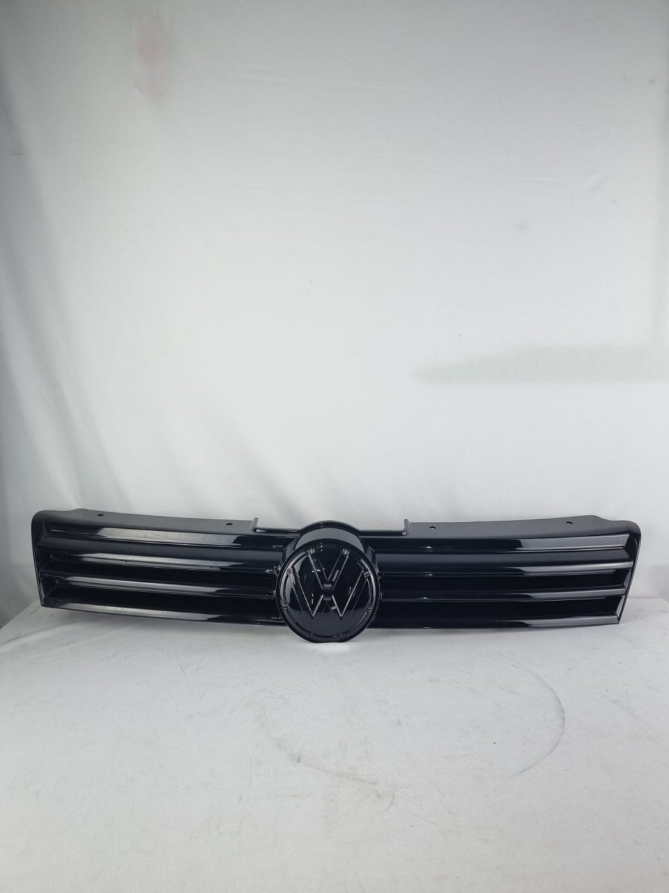 Grade Diant VW Gol Voyage G6 2013/2016 Nova
