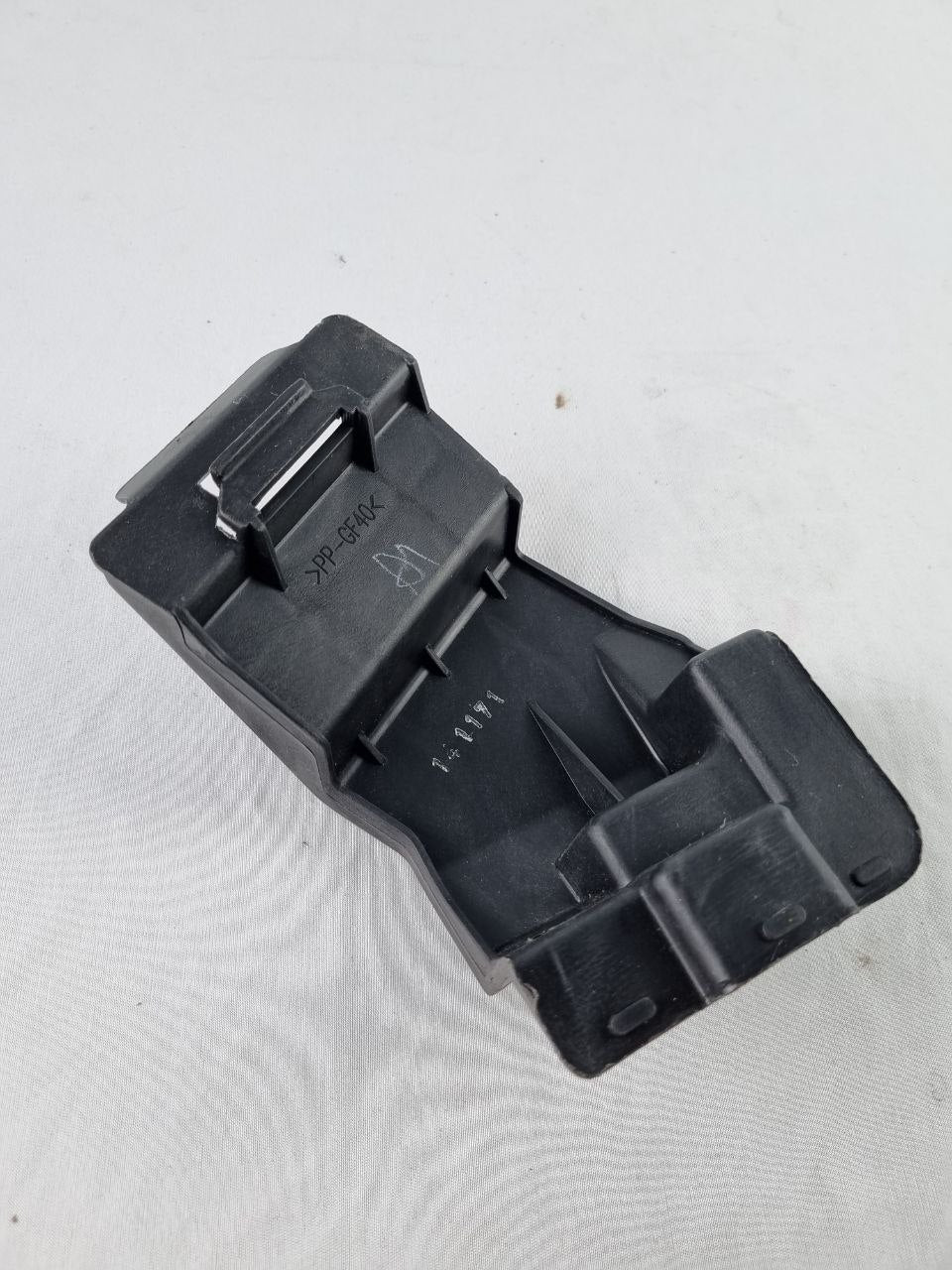 Suporte Fixação Farol Diant Toyota Hilux 2005/2015