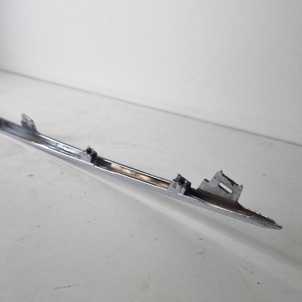 Friso Cromado Grade Diant Toyota Corolla 2020/2024