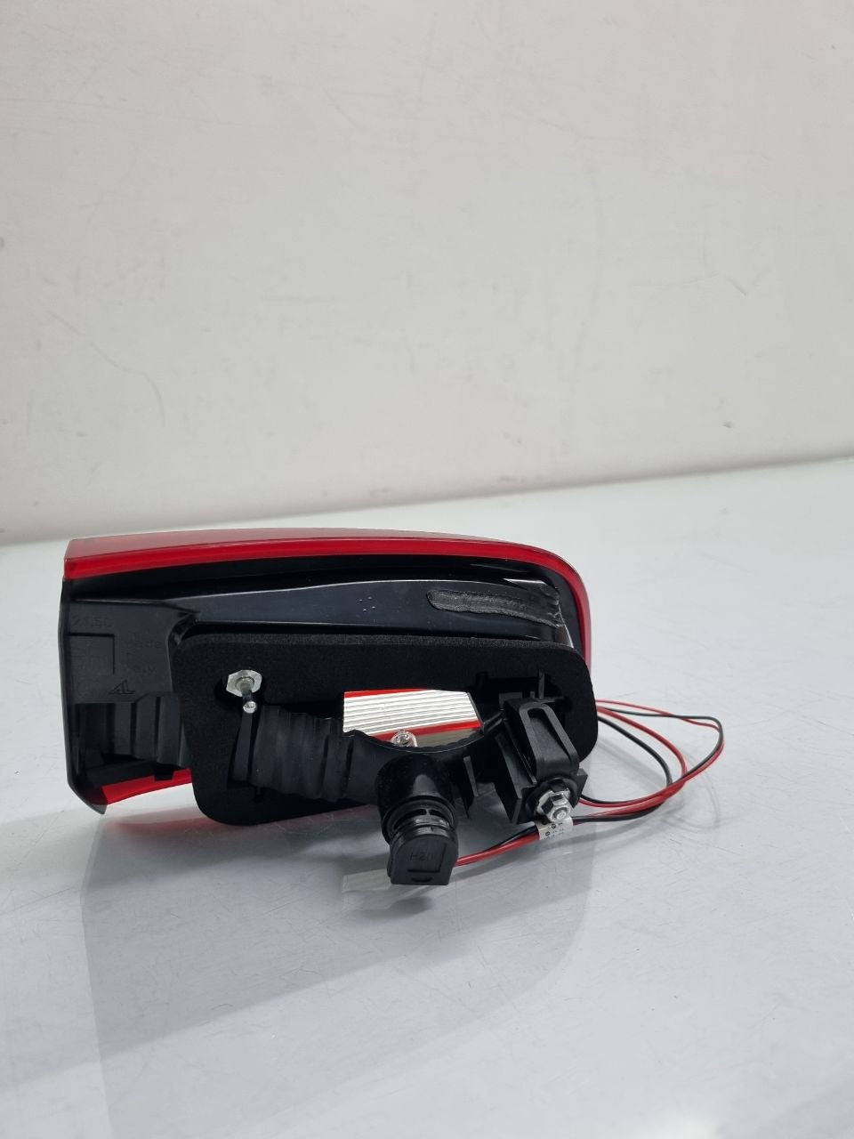 Lanterna Esquerda Jetta 2011/2015 Jetta Sedan Tampa Original