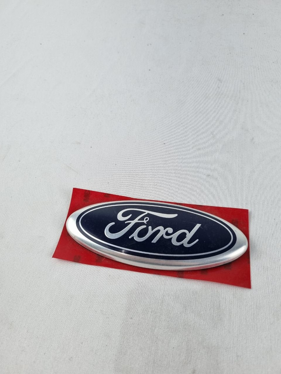 Emblema Grade Dianteira Ford Ka 2010/2014 Novo