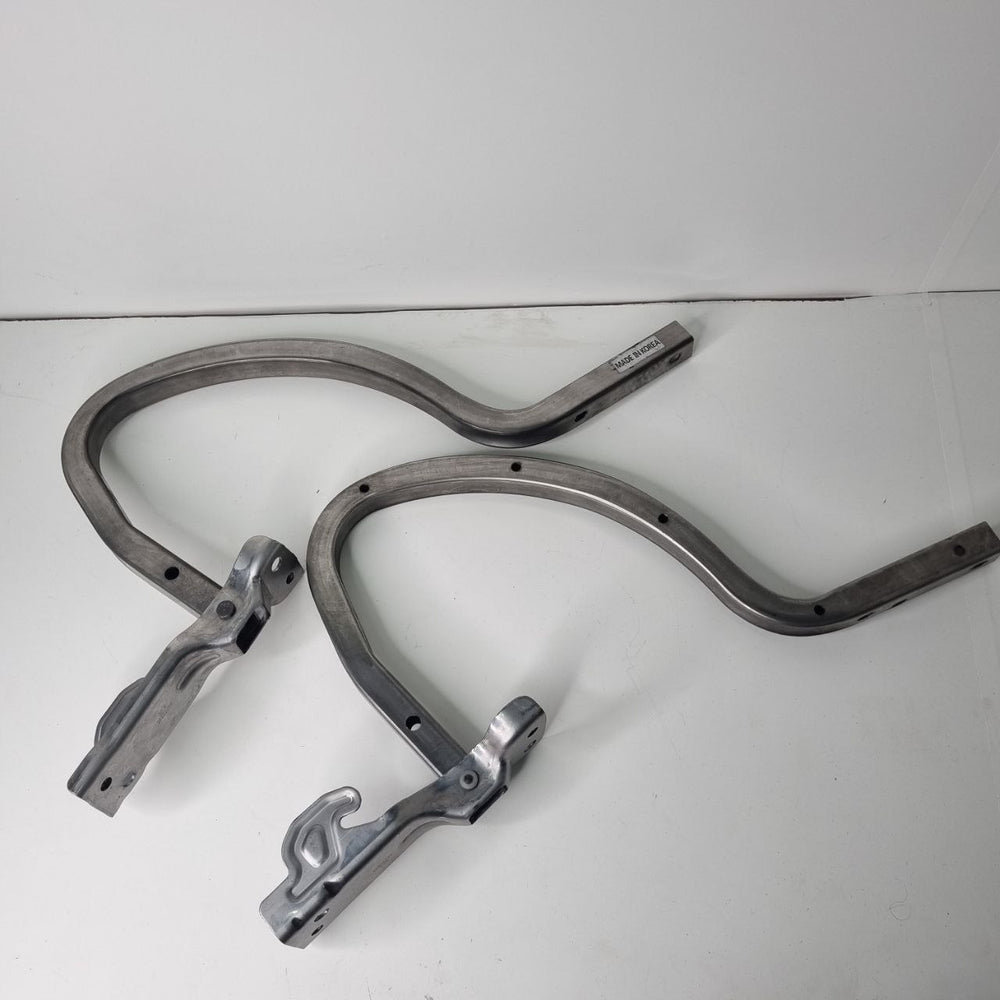 Par Dobradiças Tampa Traseira Chevrolet Onix 2020/2024 Novo