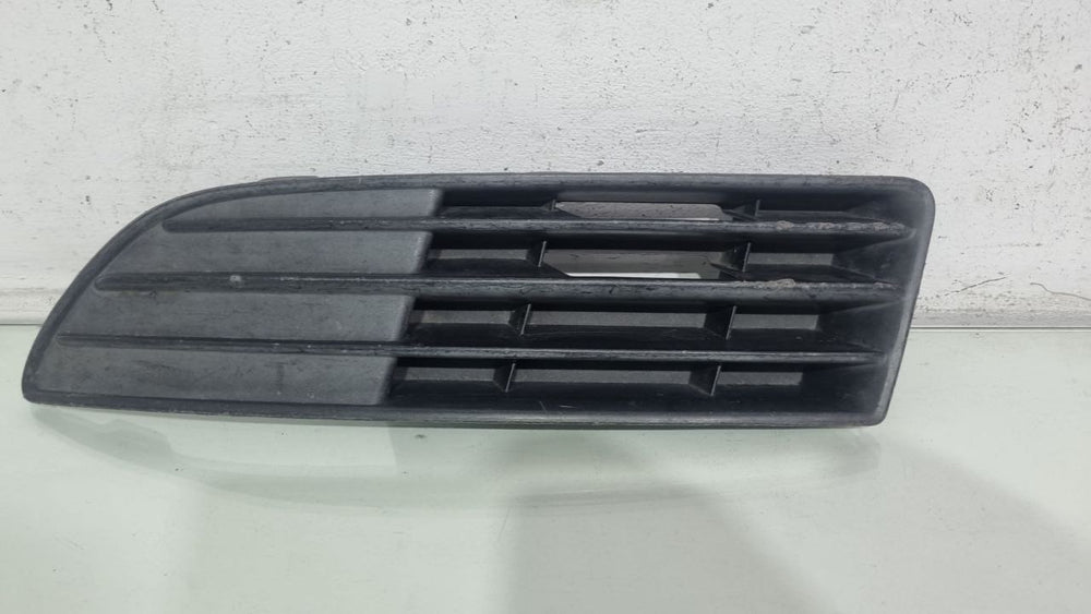 Moldura Farol Milha Diant Esq Volkswagen Polo 2008/2011