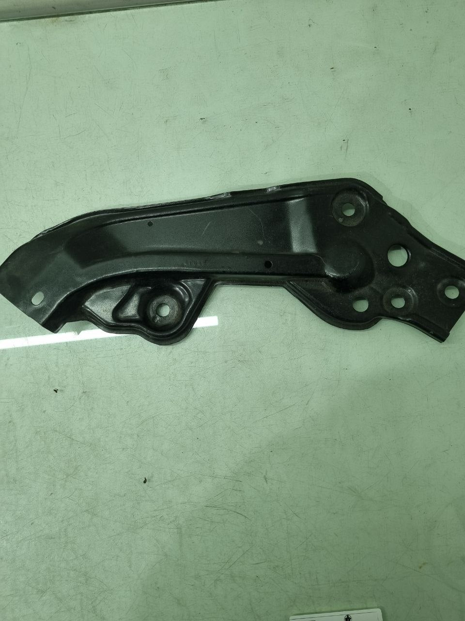 Guia Superior Direito VW Polo 2002/2009 Usado