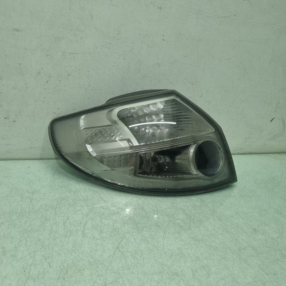 Lanterna esquerda Ford KA 2008/2014