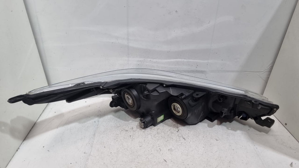 Farol Diant Esq Toyota Yaris 2018/2023