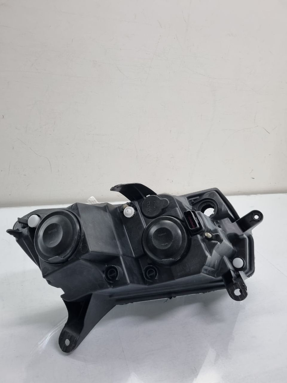 Farol Esquerdo Sandero 2014/2017 Arteb