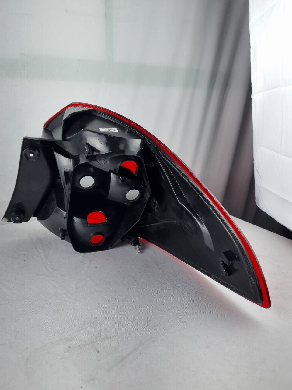 Lanterna traseira lado esquerdo fume Ford ka sedan 2015 a 2018