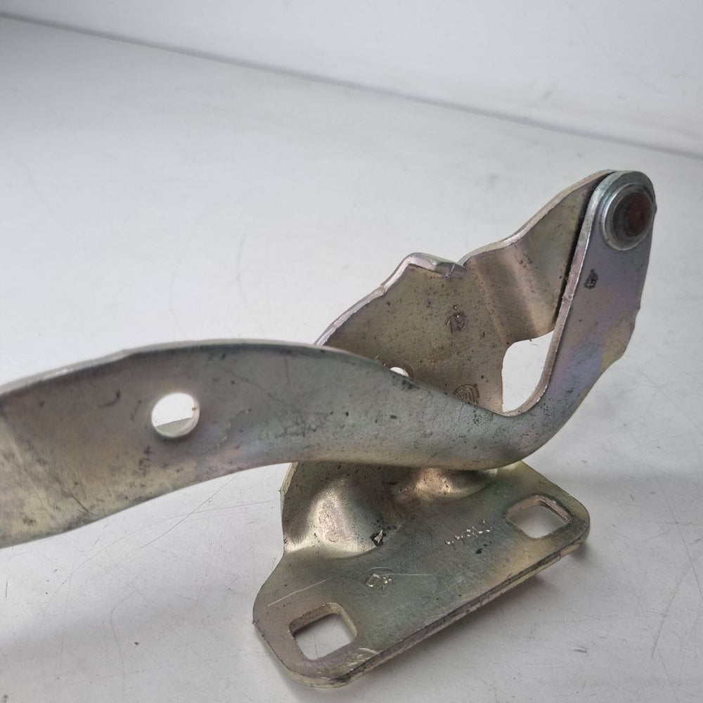 Dobradiça Capo Diant Fiat Uno Drive 2016/2024
