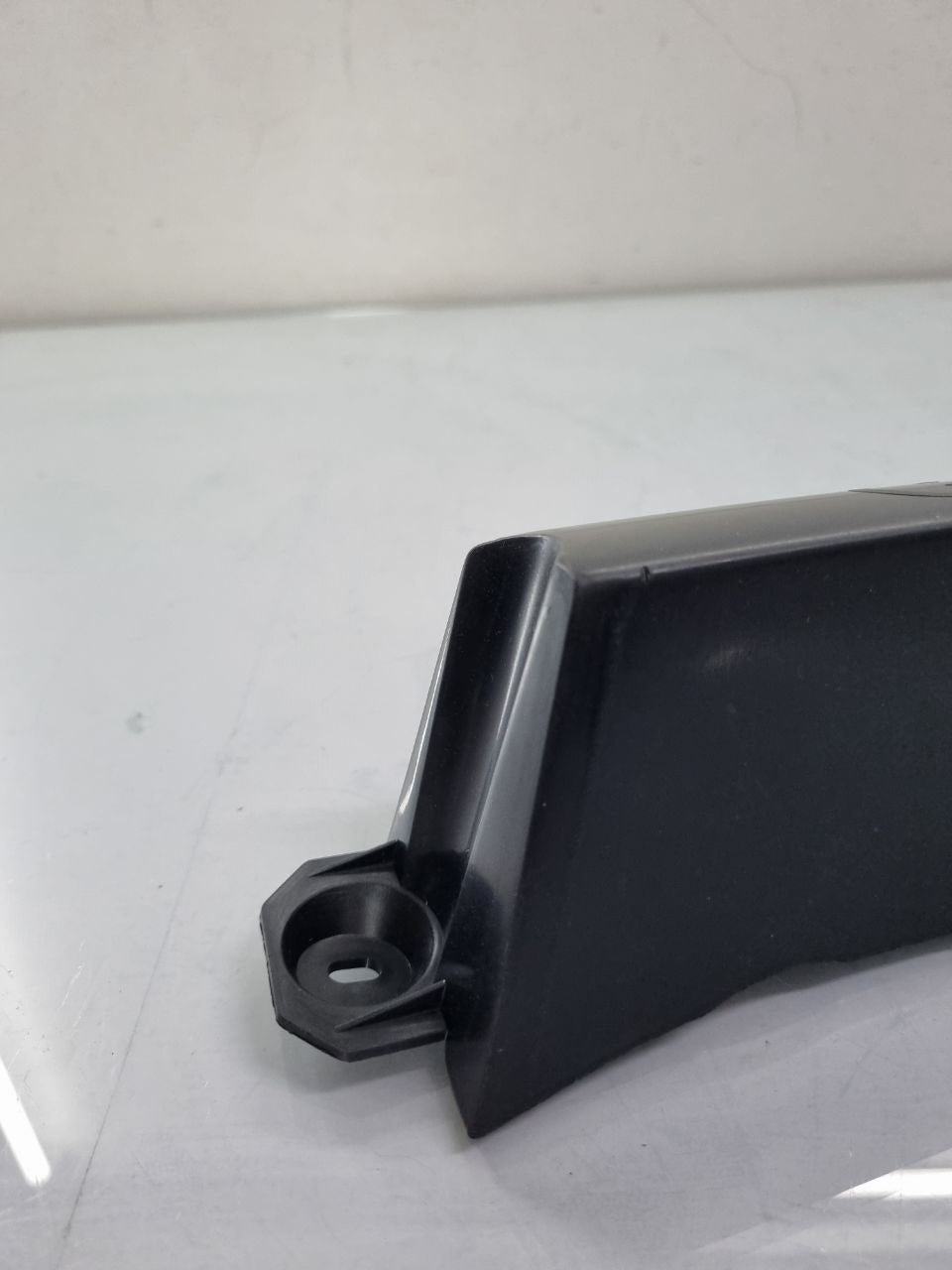 Absorvedor Impacto Traseiro Direito Renault Logan 2012/2024 Novo