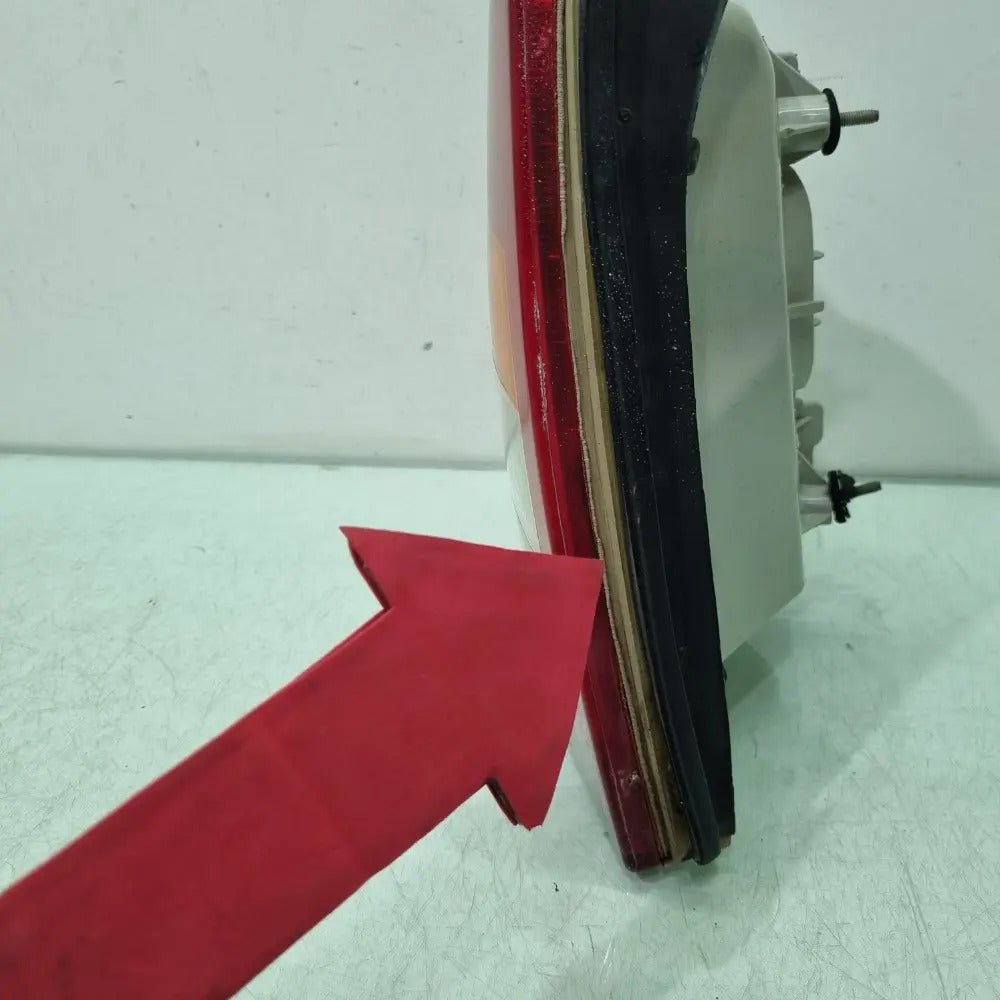 Lanterna Do Lado Esquerdo Chevrolet Astra Hatch 1998/2001