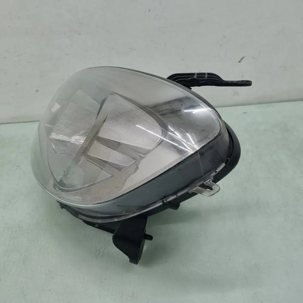 Farol Esquerdo Fumê Chevrolet Celta Modelos 2010/2013