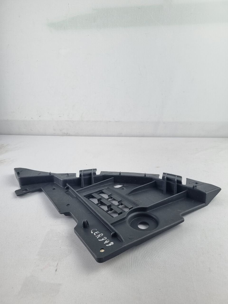 Defletor Inferior Diant Dir Renault Sandero 2008/2014 -