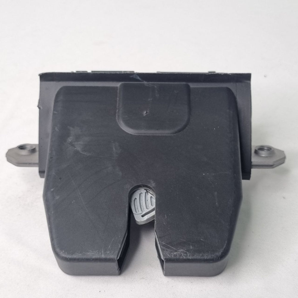 Fechadura Tampa Traseira Ford Focus Hatch 2014/2017 Usada