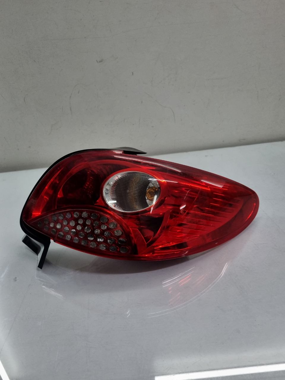 Lanterna Tras Dir Peugeot 207 2008/2014
