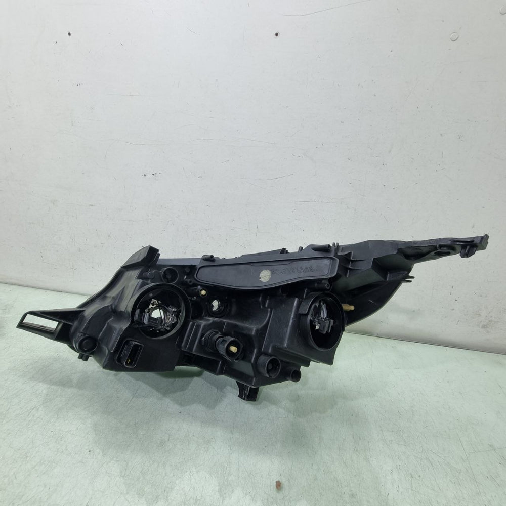 Farol Diant Dir Peugeot 2008 2016/2021 Usado