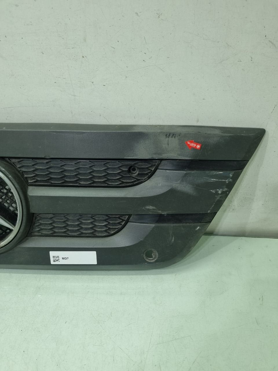 Grade Frontal Mercedes-Benz Accelo 715 2012/2020 Usado
