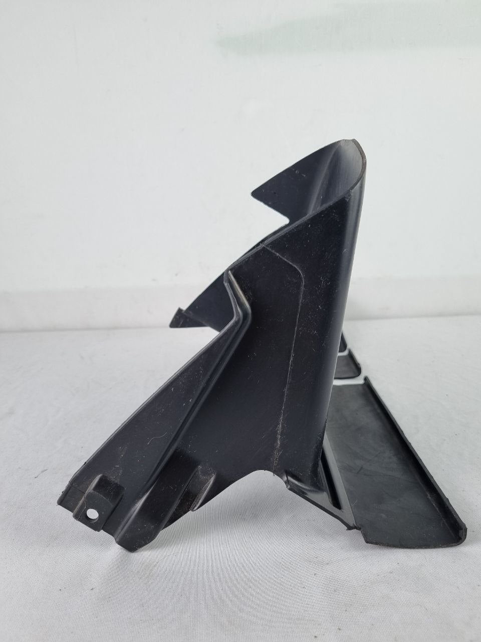 Defletor Radiador Esq Ford Focus 2008/2013