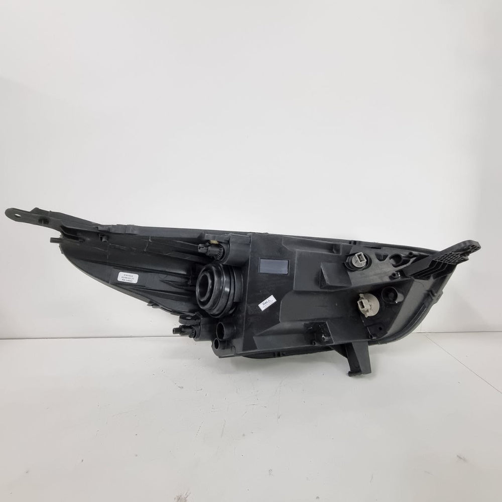 Farol lado esquerdo cromado Ford ka 2015 a 2018
