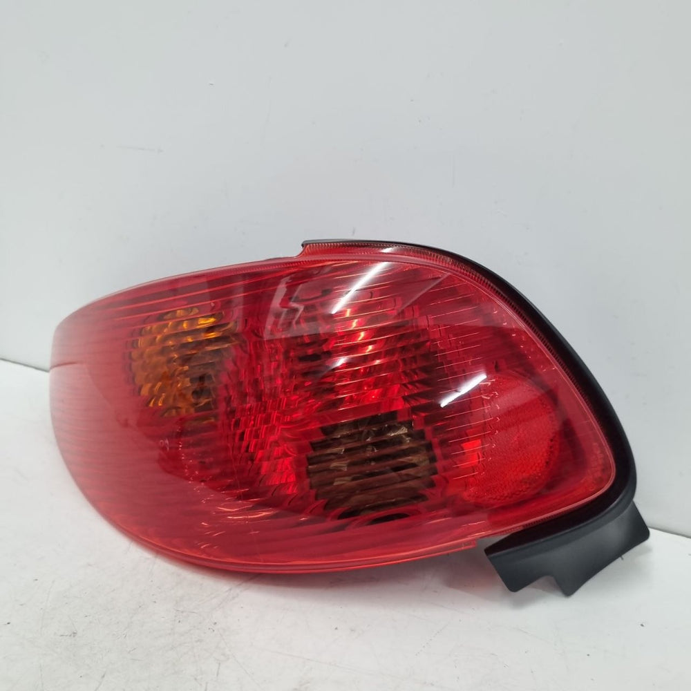 Lanterna Tras Dir Peugeot 206 1999/2010