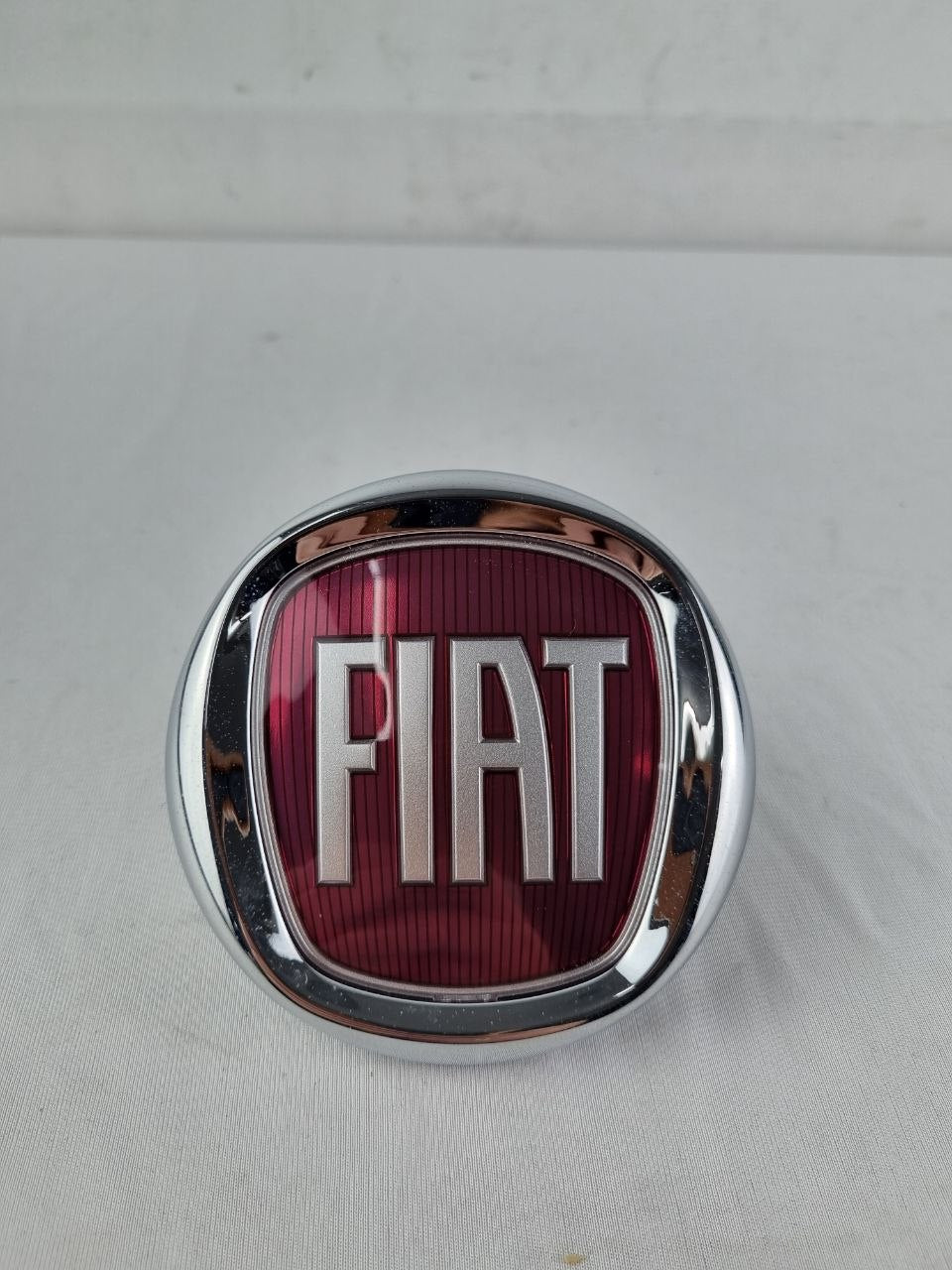 Emblema Tampa Traseira Fiat Grand Siena/Bravo/Linea 2012/2017 Novo