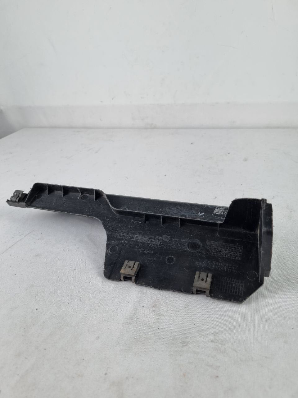 Suporte Para-choque Tras Esq Fiat Strada 2013/2020