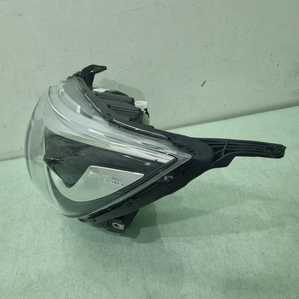 Farol Diant Esq GM Equinox 2018/2021 Usado