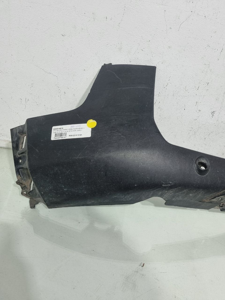 Aplique Parachoque Dianteiro Direito Peugeot 3008 2016/2020 Usado