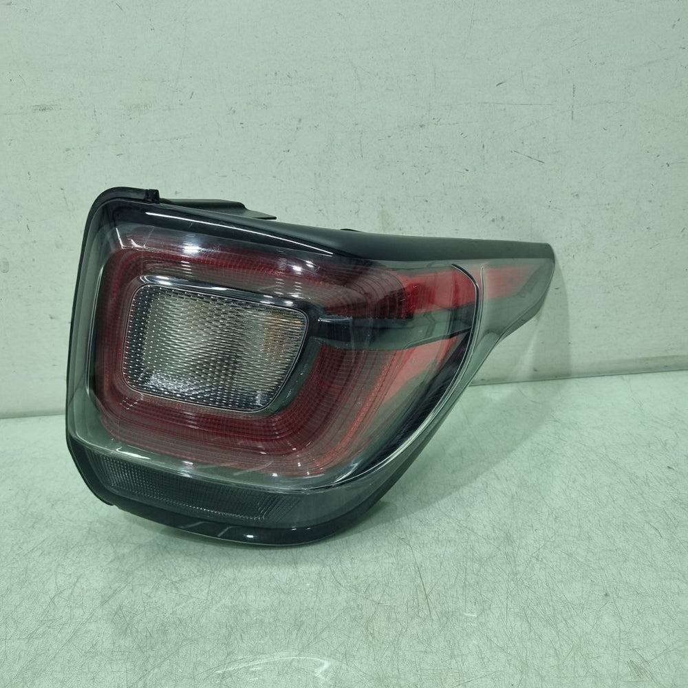 Lanterna Traseira Direita Fiat Strada 2020/2025 Original