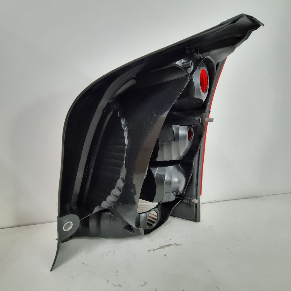 Lanterna Tras Dir Fiat Palio Tricolor 2004/2012