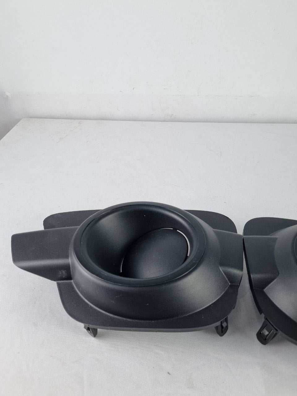Moldura Farol Milha Diant Par Renault Kwid 2017/2021