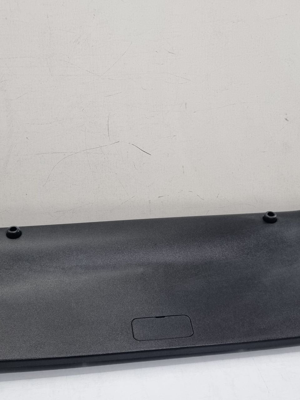 Moldura Tampa Tras Hyundai HB20 Hatch 2013/2019