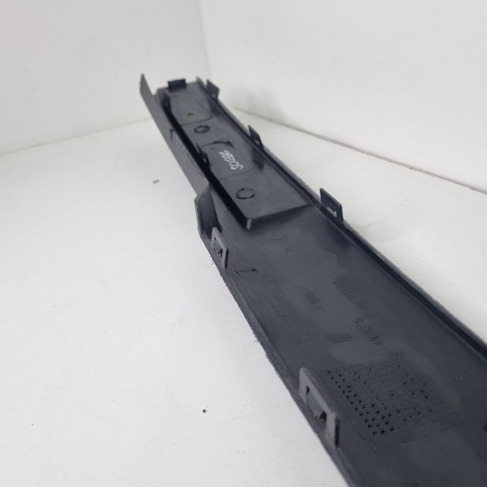 Aplique Parachoque Dianteiro Esquerdo Renault Scenic 2001/2011 Novo