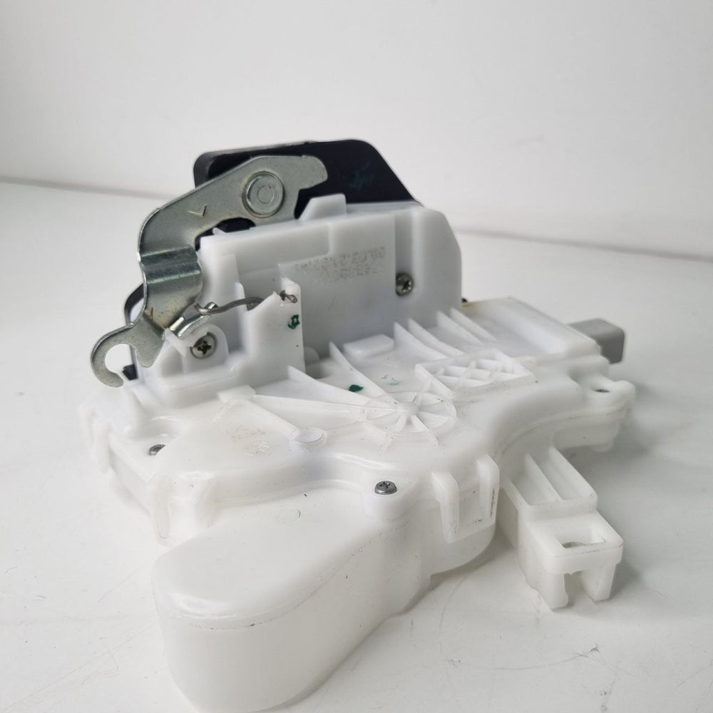 Fechadura Porta Traseira Esquerda VW Fox 2015/2021 Nova