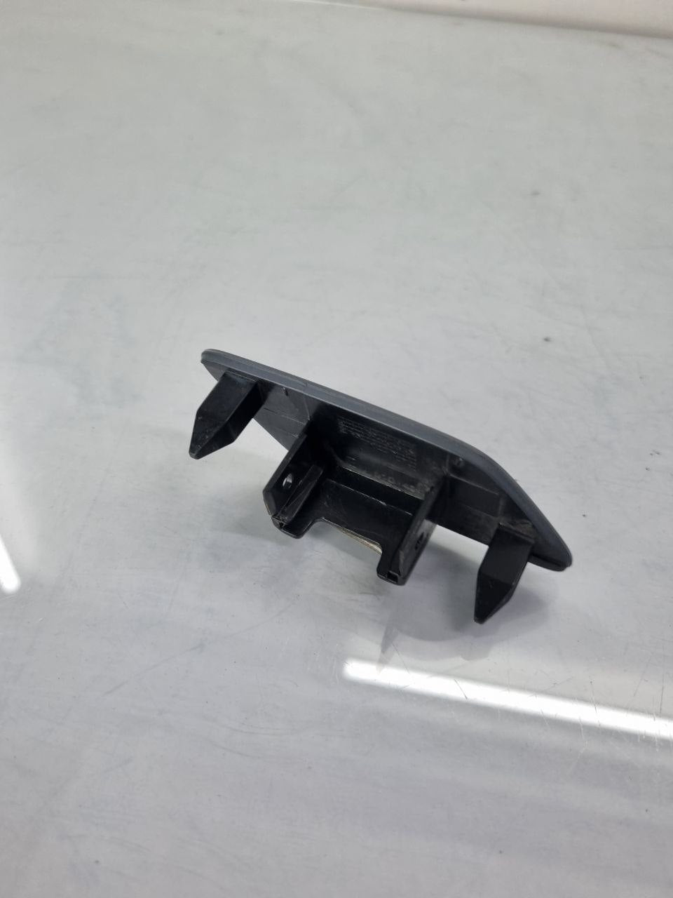 Tampa Bico Lavador Farol Volkswagen/Audi Varios Modelos 2018/2023 Nova