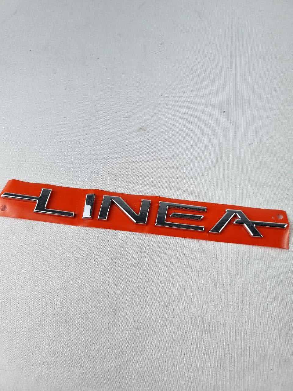 Emblema Traseiro Fiat Linea 2009/2016