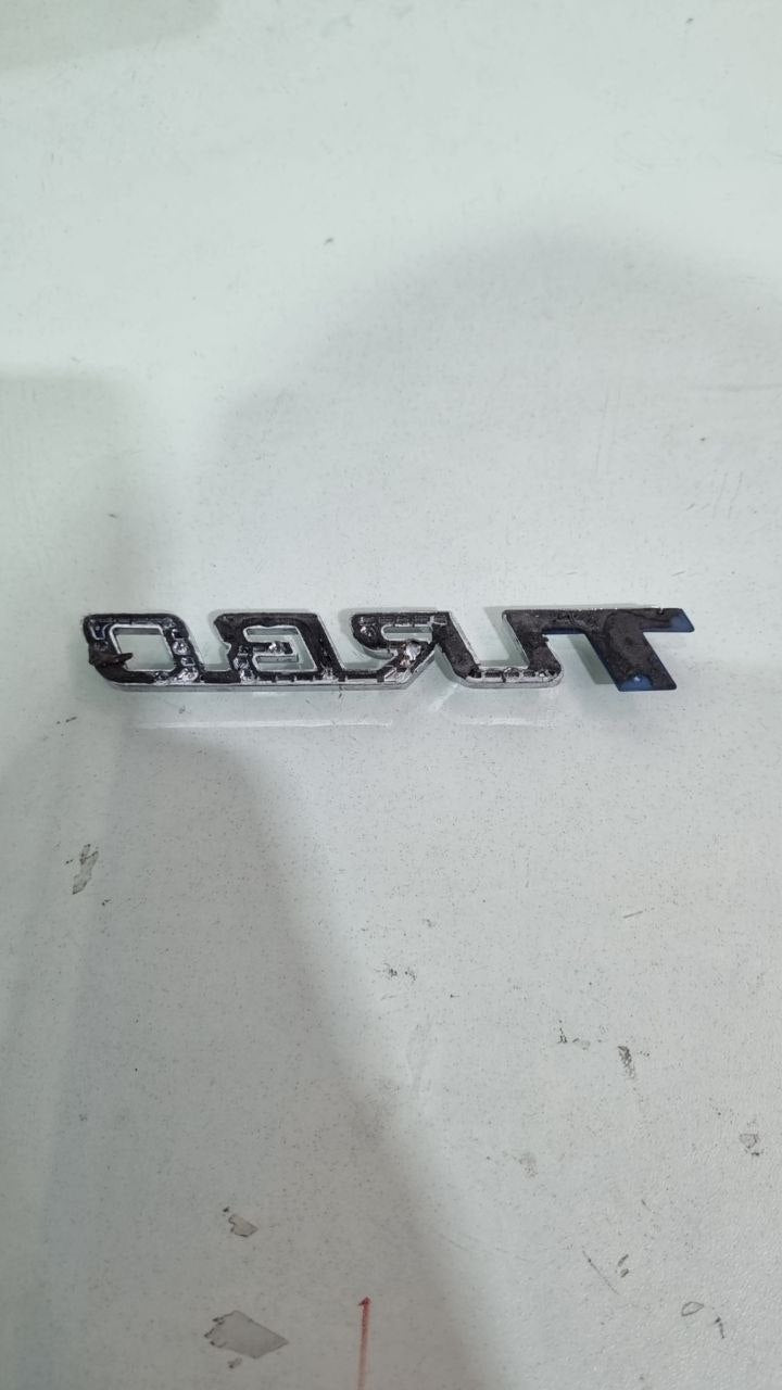 Emblema Turbo Tampa Tras Chevrolet Onix/Tracker 2020/2024