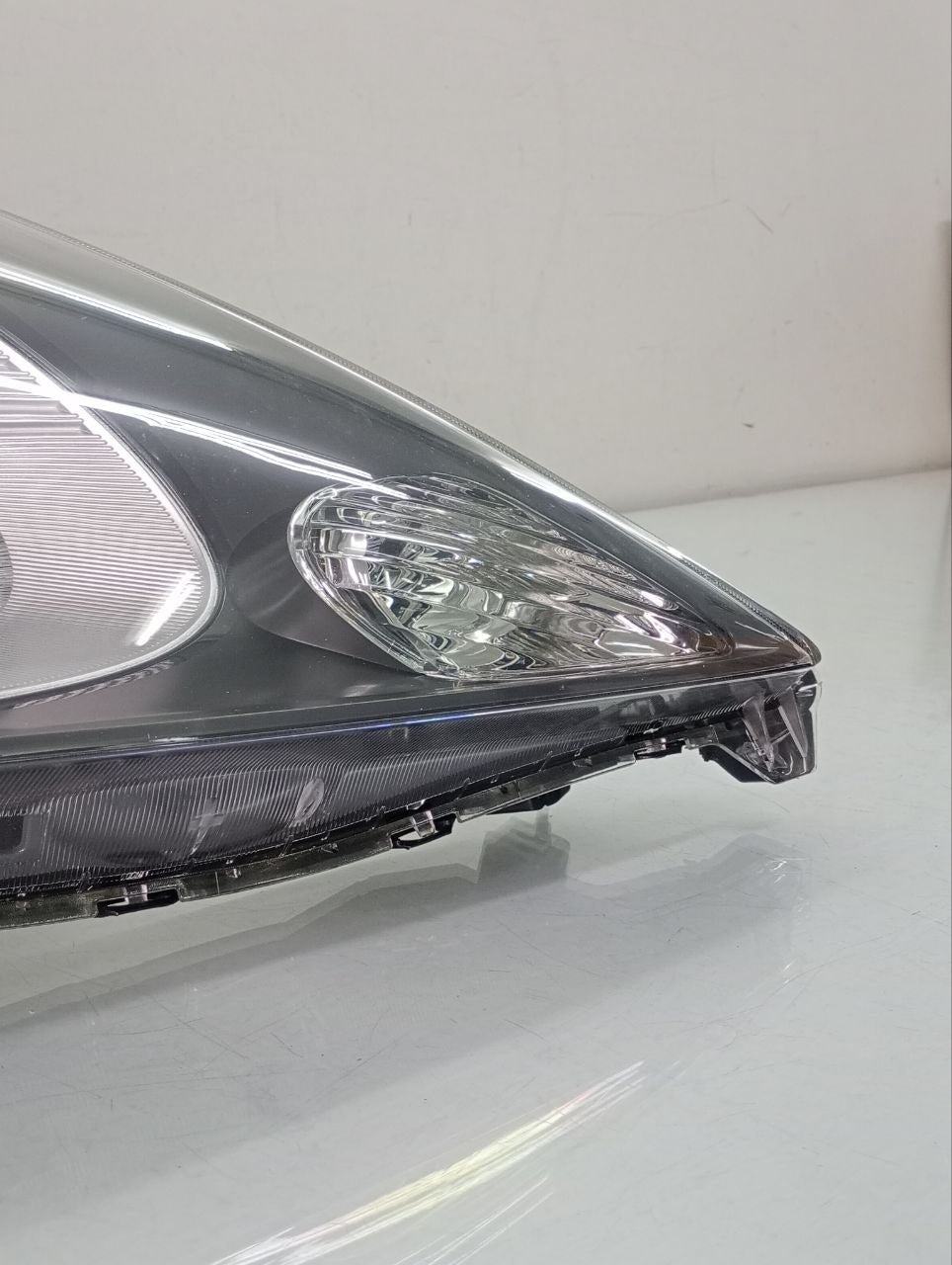 farol direito fita 2009/2012
Masc Negra canhão cromado